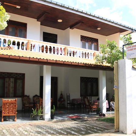 Guesthouse Kind And Love Hikkaduwa Dış mekan fotoğraf