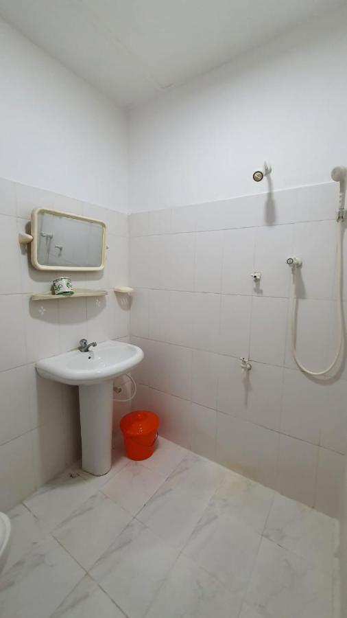 Guesthouse Kind And Love Hikkaduwa Dış mekan fotoğraf